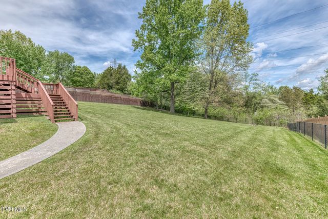 264 Southridge Drive, Blountville, TN 37617