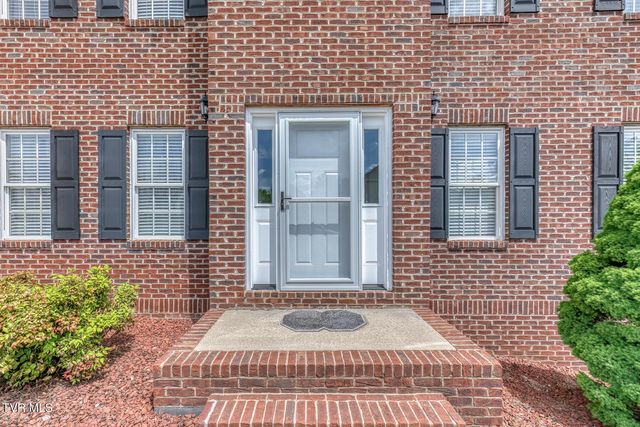 264 Southridge Drive, Blountville, TN 37617