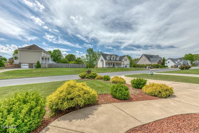 264 Southridge Drive, Blountville, TN 37617