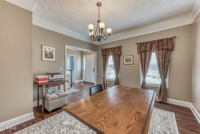 264 Southridge Drive, Blountville, TN 37617
