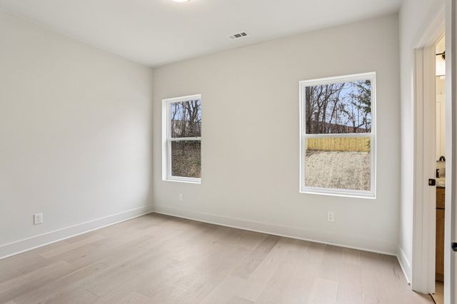 312 Luna Dr A, Nashville, TN 37211