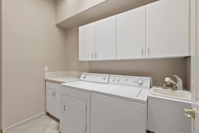 7009 E Starshine Street NE, Albuquerque, NM 87111