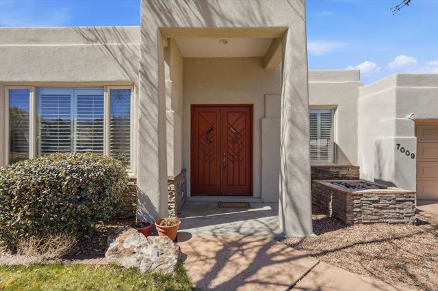 7009 E Starshine Street NE, Albuquerque, NM 87111