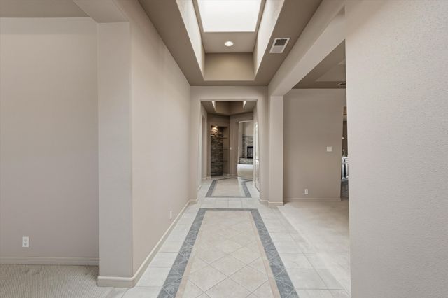 7009 E Starshine Street NE, Albuquerque, NM 87111