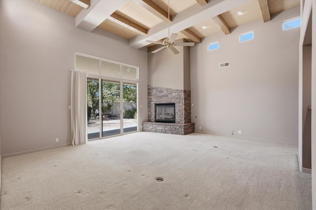 7009 E Starshine Street NE, Albuquerque, NM 87111