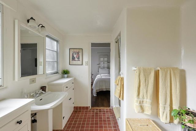 817 Margarita, Coronado, CA 92118