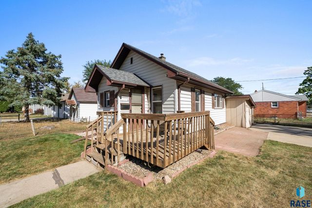 700 N Mable Ave Avenue, Sioux Falls, SD 57103