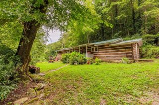 285 Silvermine Branch Road, Bryson City, NC 28713