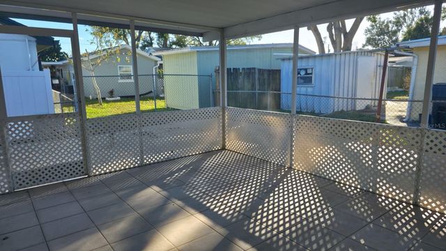 3216 W BEACH STREET, Tampa, FL 33607