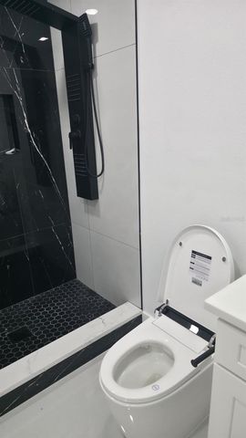 3216 W BEACH STREET, Tampa, FL 33607