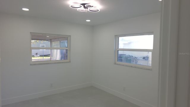 3216 W BEACH STREET, Tampa, FL 33607