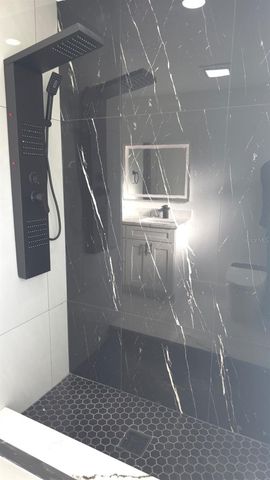 3216 W BEACH STREET, Tampa, FL 33607