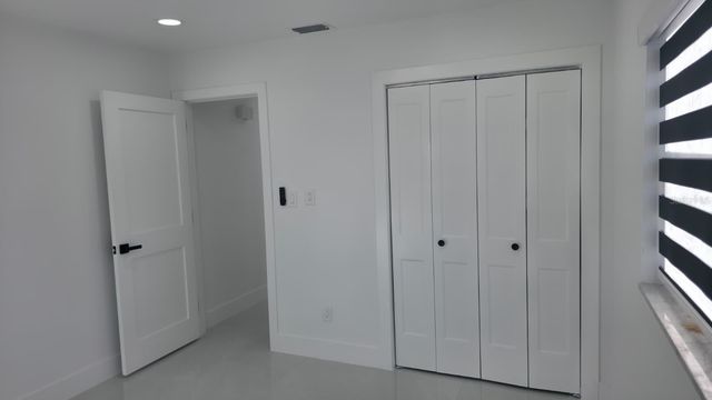 3216 W BEACH STREET, Tampa, FL 33607