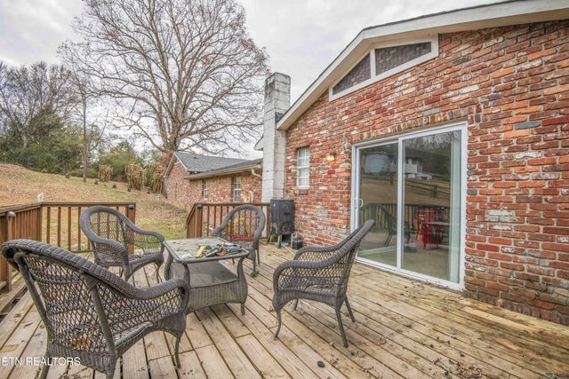 246 Old Blacksferry Lane, Clinton, TN 37716