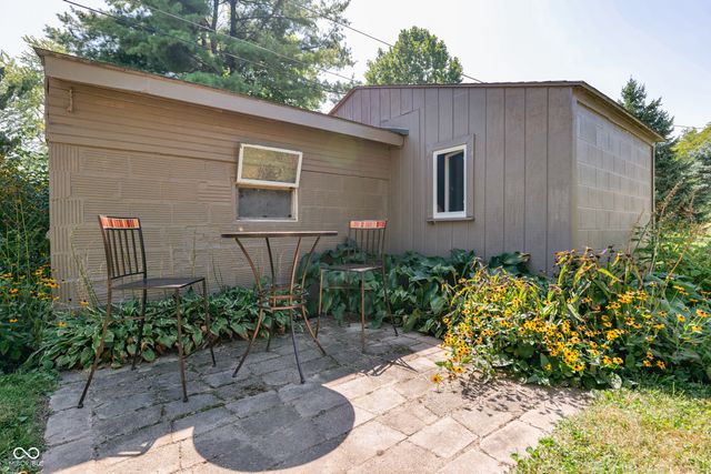 98 Bosstick Avenue, Danville, IN 46122