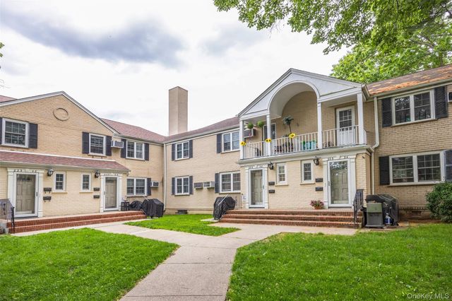 223-36 65th Avenue 2A, Bayside, NY 11364