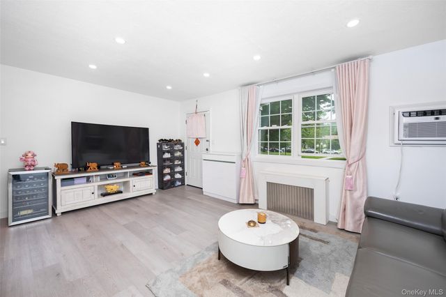 223-36 65th Avenue 2A, Bayside, NY 11364