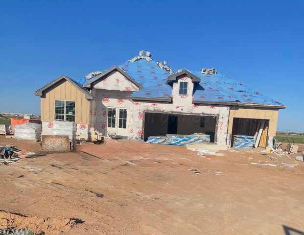 8 KINGSTON Drive, Canyon, TX 79015