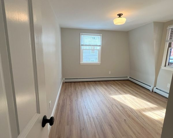 156 Derby 3, Salem, MA 01970