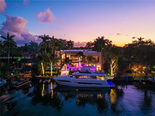 905 Belle Meade Island Dr, Miami, FL 33138