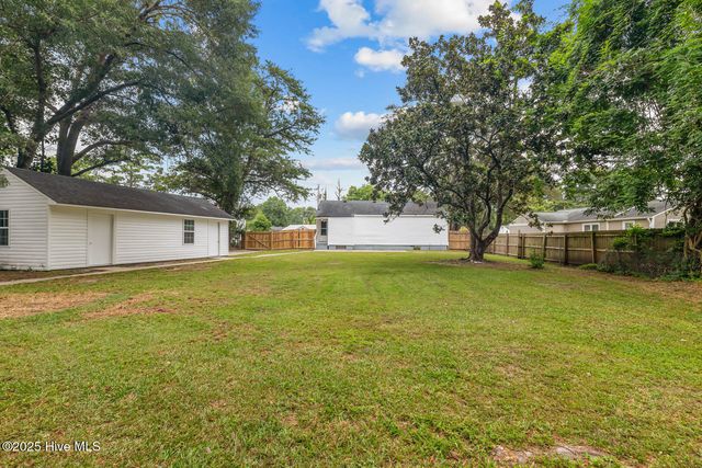 115 Banks Street, Jacksonville, NC 28540
