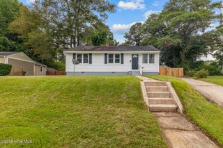 115 Banks Street, Jacksonville, NC 28540