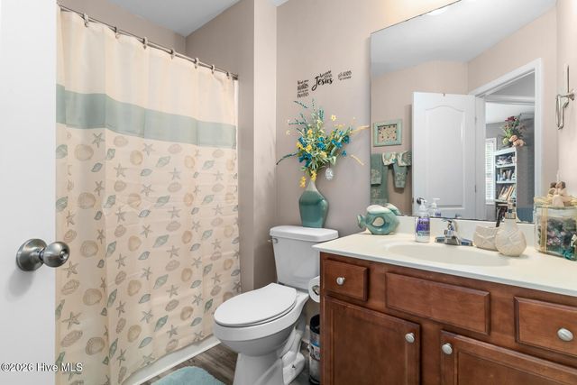 106 Oyster Landing Drive, Sneads Ferry, NC 28460