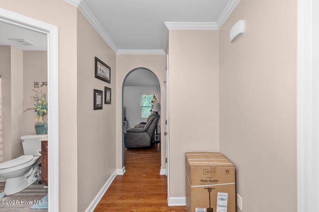 106 Oyster Landing Drive, Sneads Ferry, NC 28460