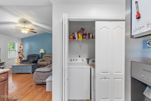 106 Oyster Landing Drive, Sneads Ferry, NC 28460