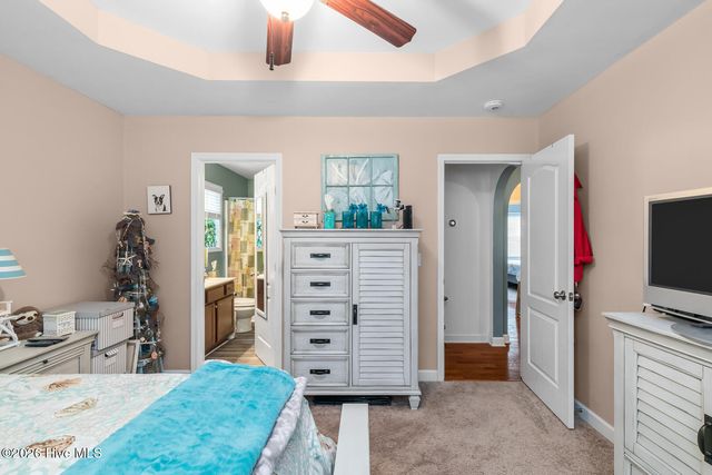 106 Oyster Landing Drive, Sneads Ferry, NC 28460