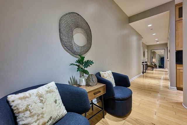 300 W Spring Street, 1302, Columbus, OH 43215