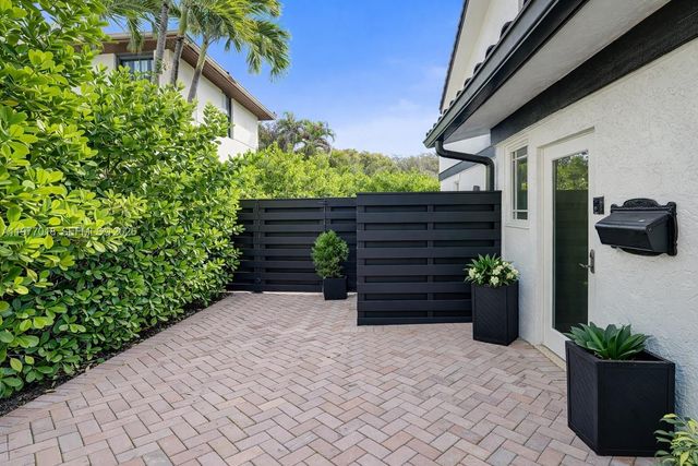 1844 NE 26th Ave 1844, Fort Lauderdale, FL 33305