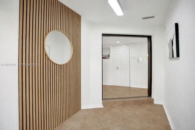 1844 NE 26th Ave 1844, Fort Lauderdale, FL 33305