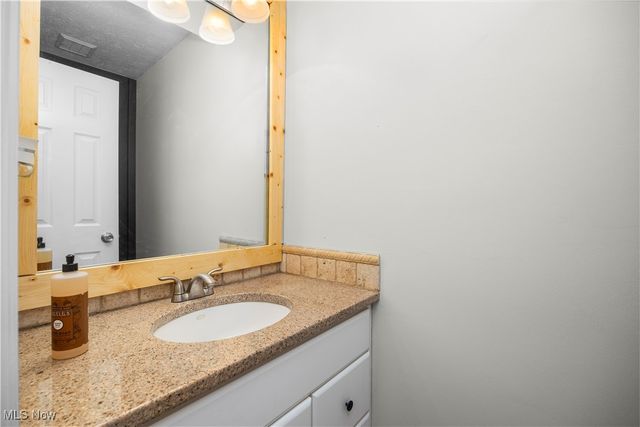 4620 Washington Avenue, Lorain, OH 44052