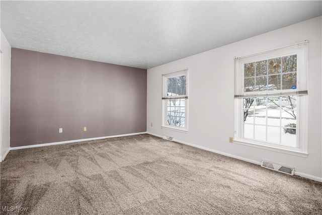 4620 Washington Avenue, Lorain, OH 44052