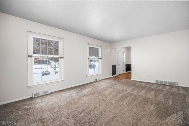 4620 Washington Avenue, Lorain, OH 44052