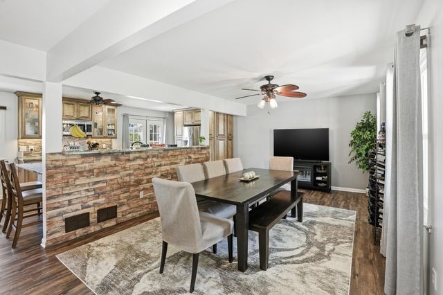 242 Bunker Drive, Schererville, IN 46375