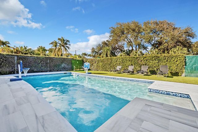 2007 Northridge Rd, Delray Beach, FL 33444