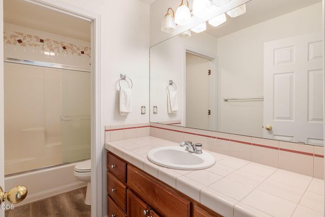 2542 NE Keats Drive, Bend, OR 97701
