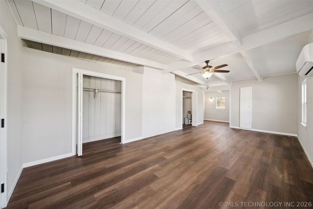 13196 S Walnut Road, Claremore, OK 74017