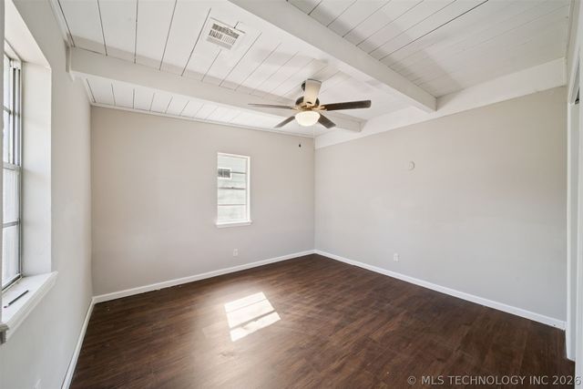 13196 S Walnut Road, Claremore, OK 74017