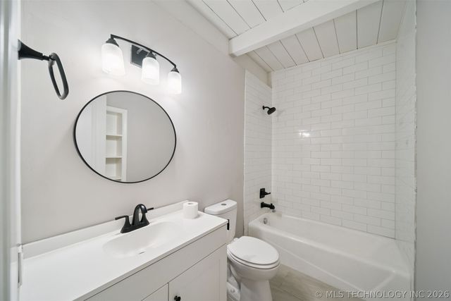 13196 S Walnut Road, Claremore, OK 74017