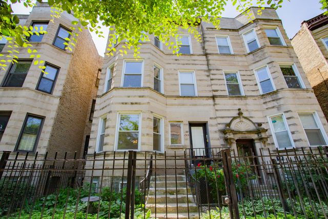 1315 W Foster Avenue 1, Chicago, IL 60640