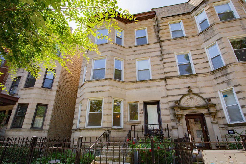 1315 W Foster Avenue 1, Chicago, IL 60640