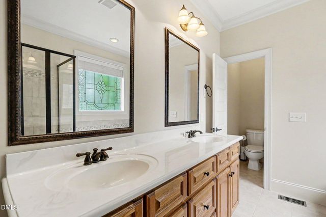 620 Sippihaw Oaks Drive, Fuquay Varina, NC 27526