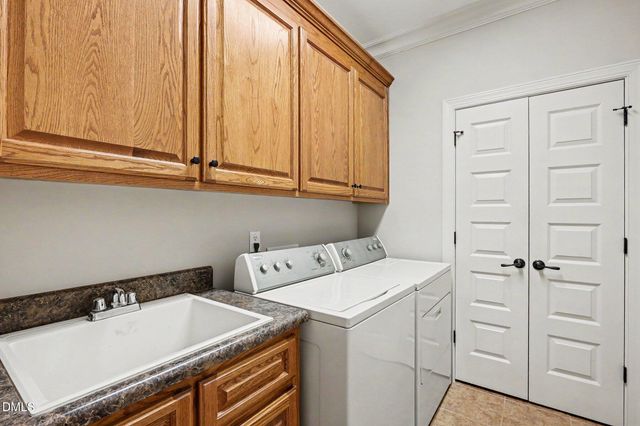 620 Sippihaw Oaks Drive, Fuquay Varina, NC 27526