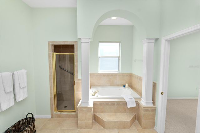 2258 COLONY CLUB DRIVE, Lakeland, FL 33813