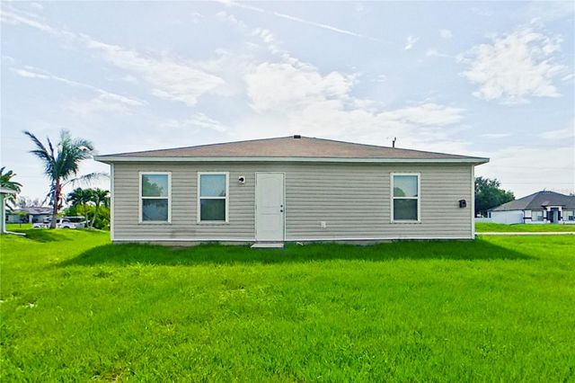 2920 NE 2ND AVENUE, Cape Coral, FL 33909