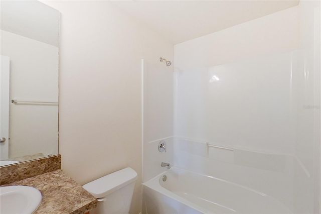 2920 NE 2ND AVENUE, Cape Coral, FL 33909