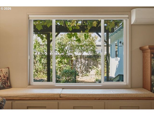 456 Se VILLA Dr, Corvallis, OR 97333